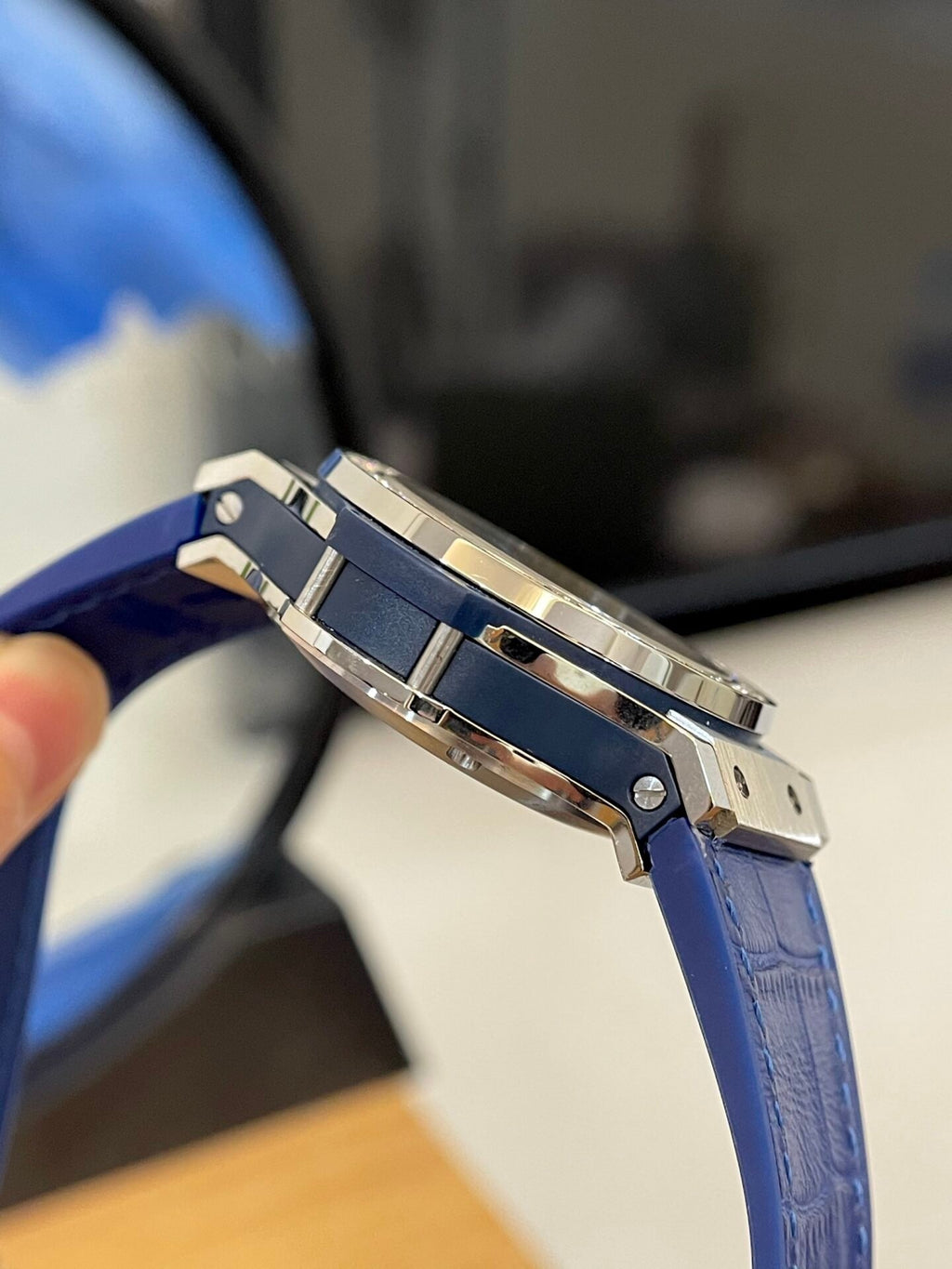 Hublot Big Bang Men Watch Blue With Diamond Bezel 44mm