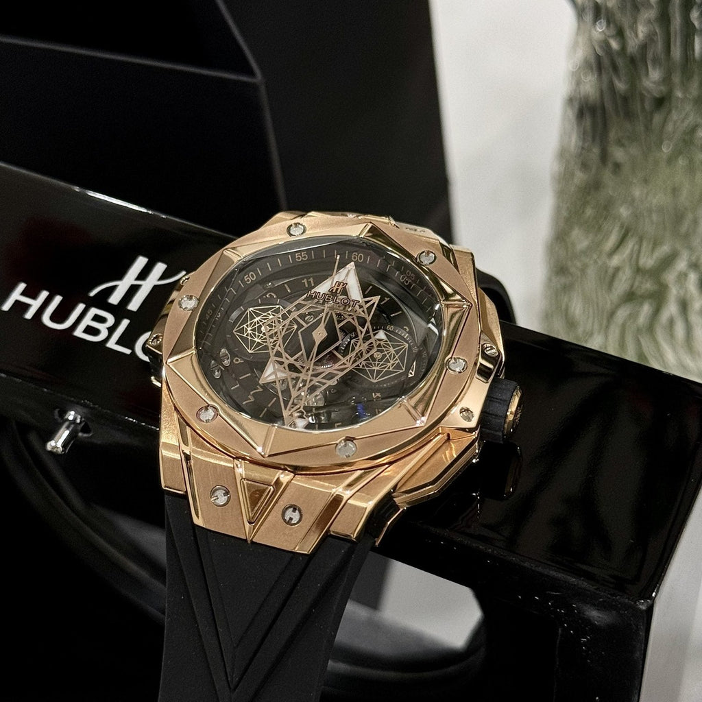 Hublot Watch Big Bang Sang Bleu ll King Gold Black Dial 45mm