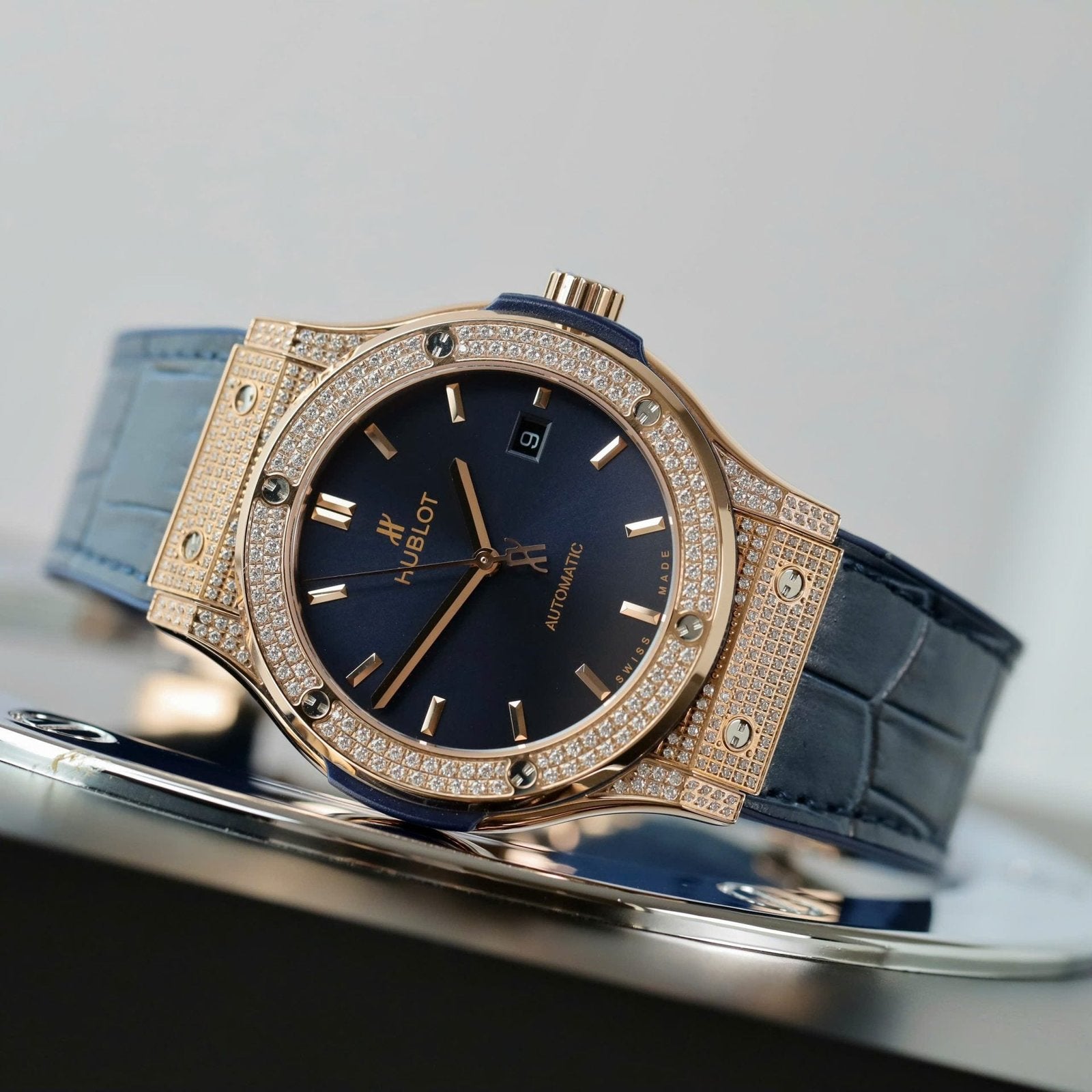 Hublot Classic Fusion King Gold Watch Blue Dial Diamonds 42mm