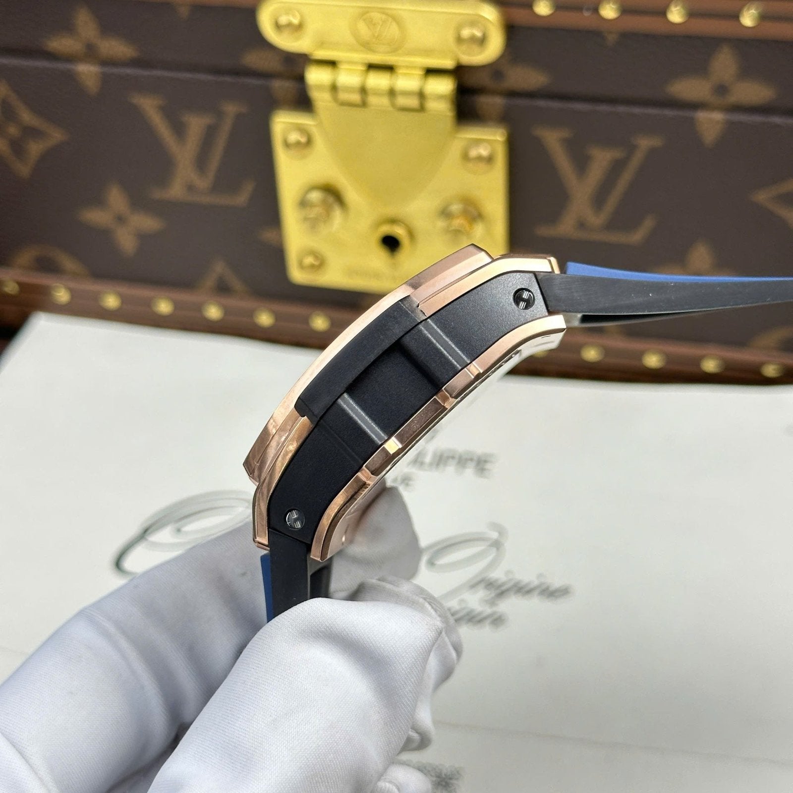 Hublot Spirit Of Big Bang King Gold  Watch Dial Blue 42mm