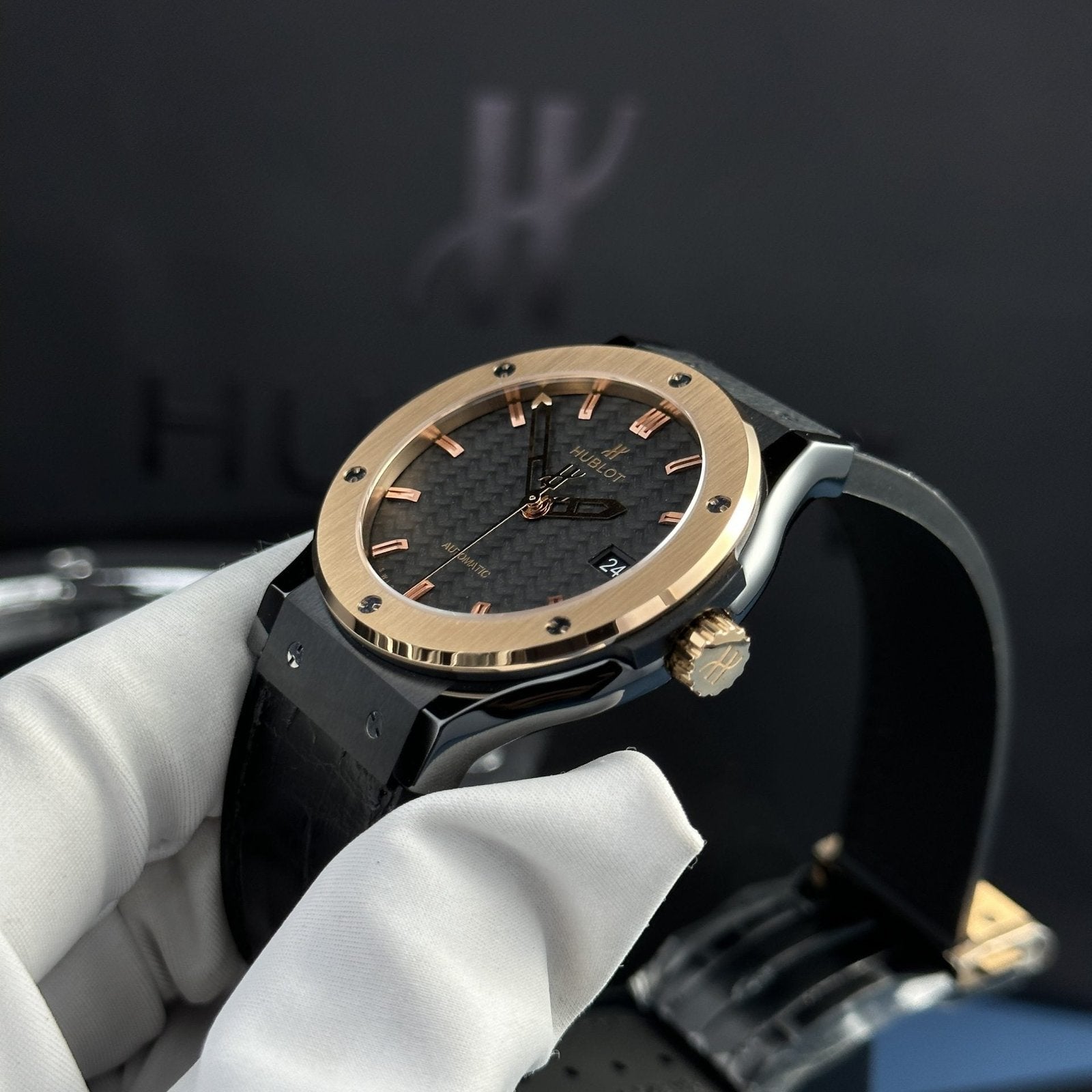 Hublot Watch Classic Fusion Ceramic Demi Gold Dial Carbon 42mm