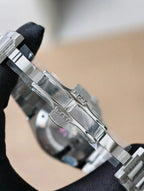 IWC Ingenieur Watch Green Dial Automatic Movement 40mm