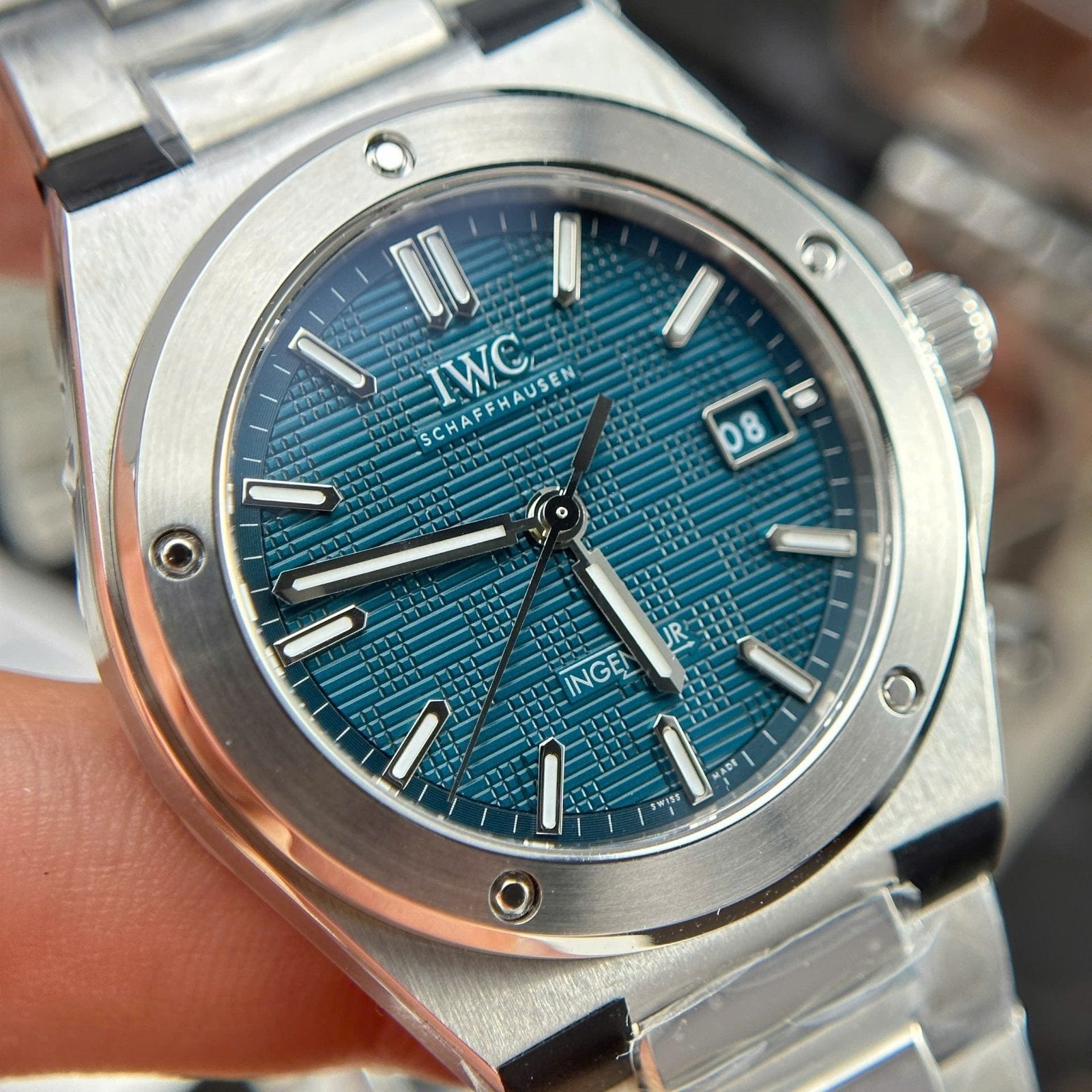 IWC Ingenieur Watch Blue Dial Automatic Movement 40mm