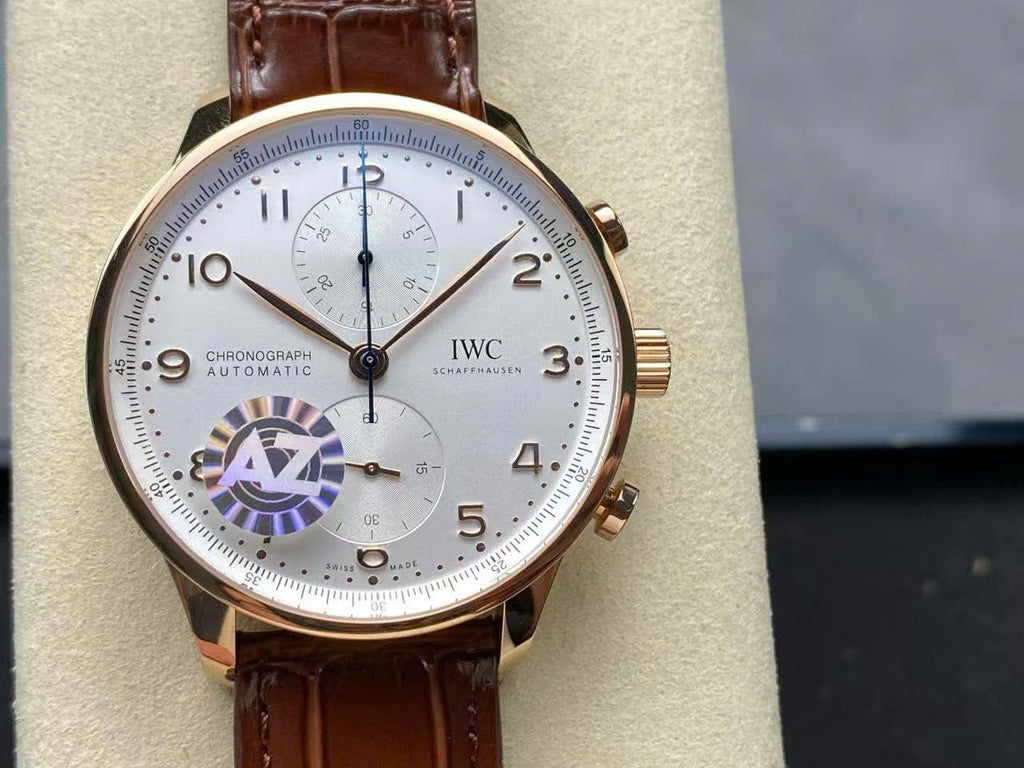 IWC Schaffhausen Watch White Dial Leather Strap 41mm