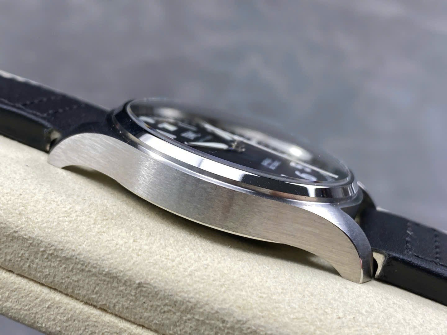 IWC Schaffhausen Pilot’s Mark XX Black Dial Watch 40mm
