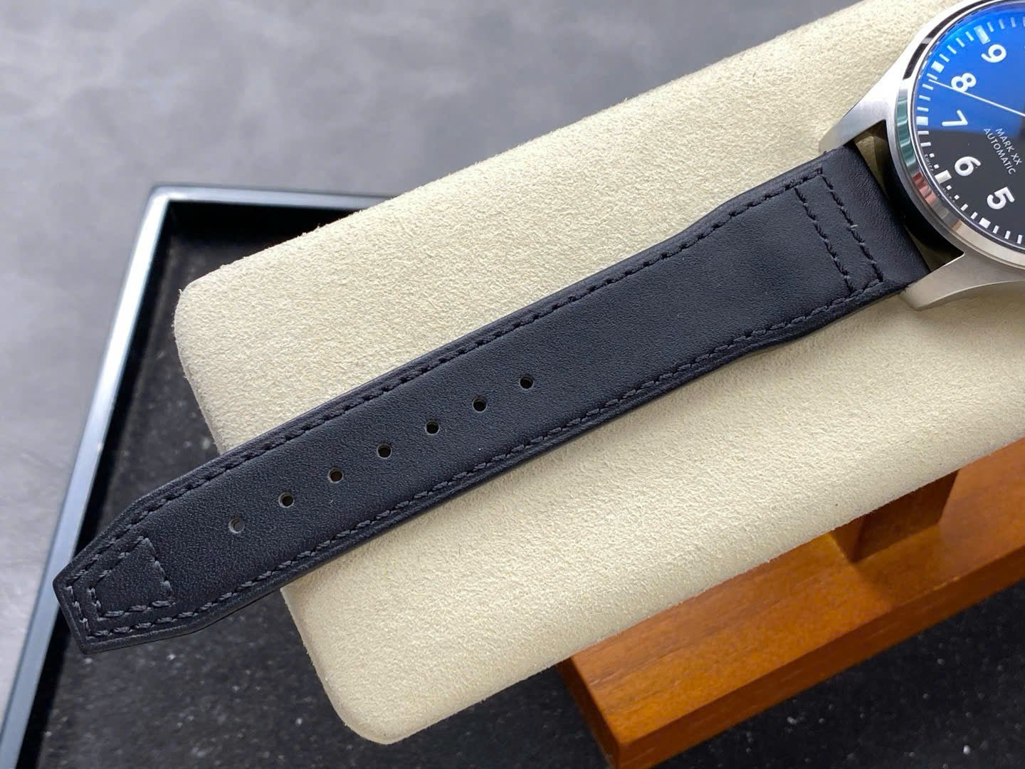 IWC Schaffhausen Pilot’s Mark XX Black Dial Watch 40mm