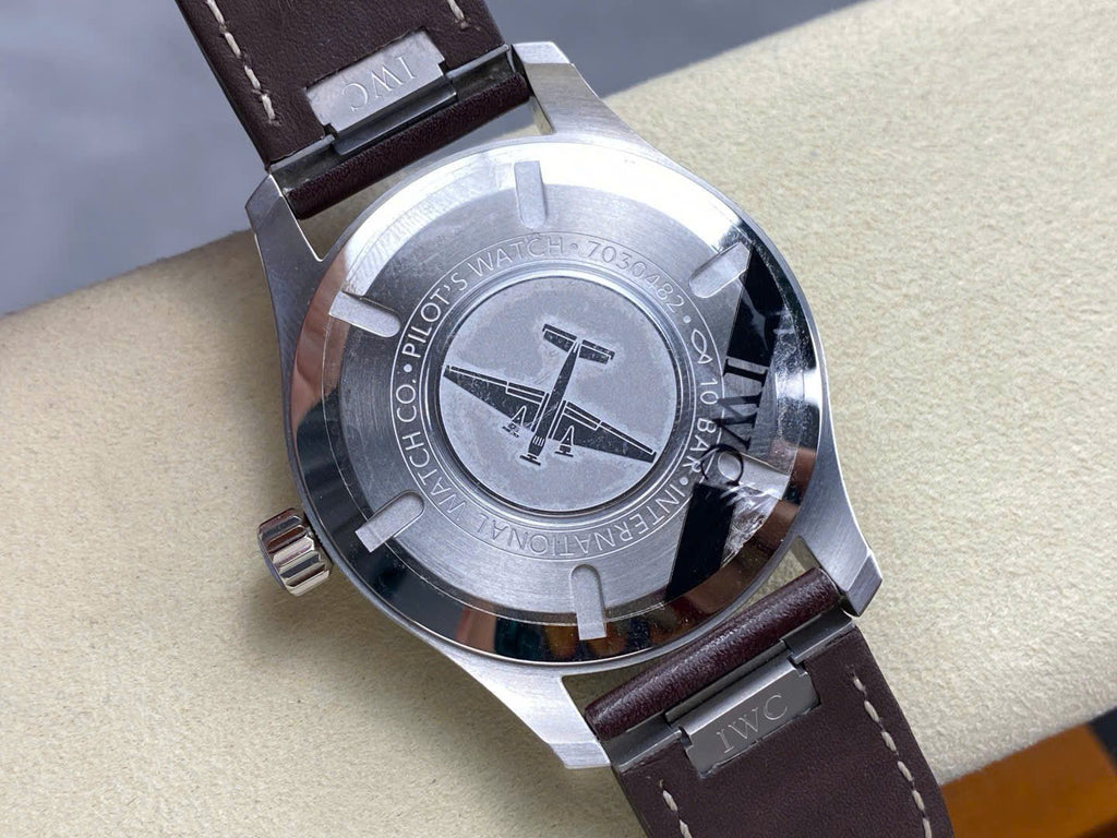 IWC Schaffhausen Pilot’s Mark XX Green Dial Watch 40mm