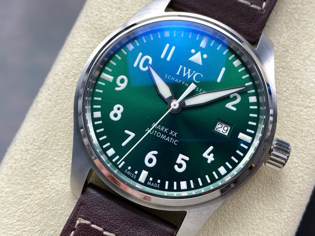 IWC Schaffhausen Pilot’s Mark XX Green Dial Watch 40mm