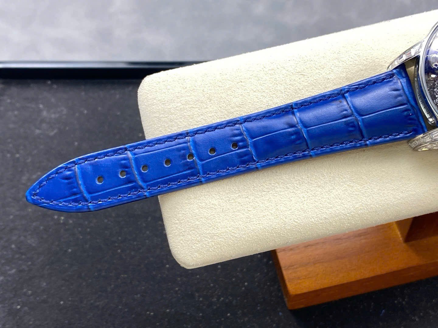 Jacob &amp; Co Black Dragon Watch Leather Strap Blue 45mm