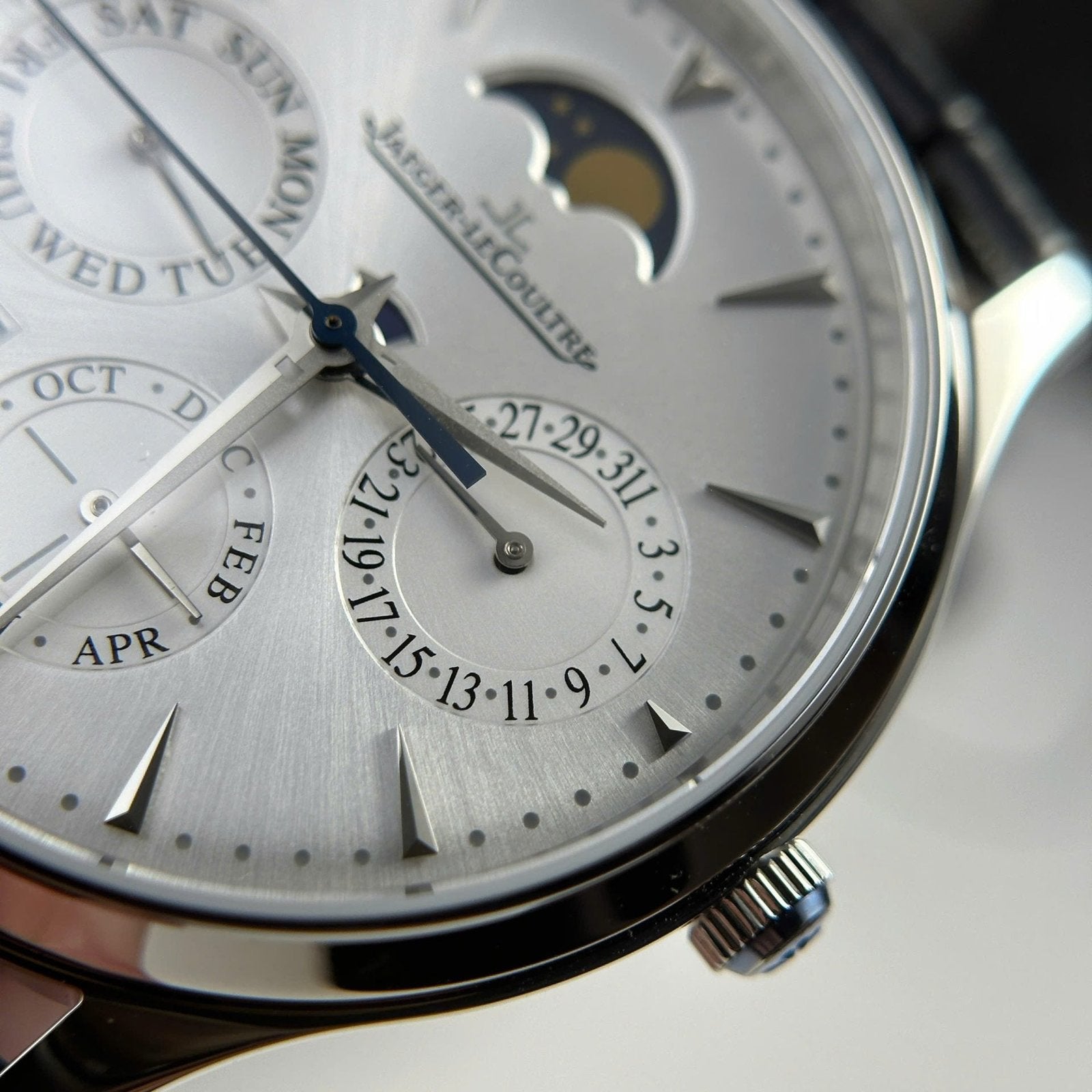 Jaeger LeCoultre Watch Ultrathin Perpetual Calendar Dial Silver 39mm