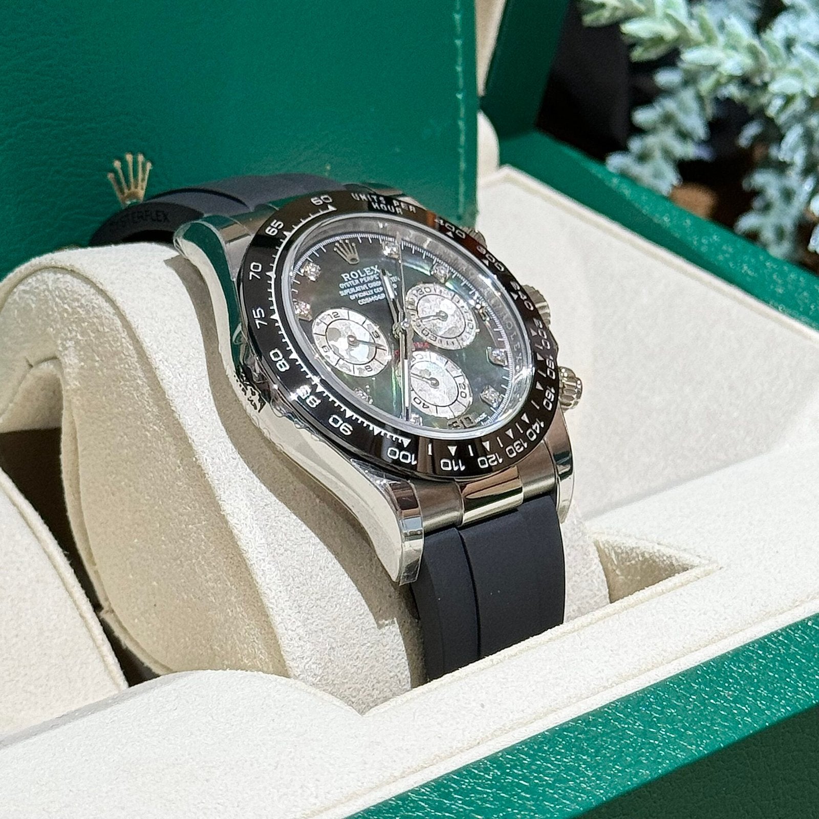 Rolex Watch Daytona Mother Of Pearl And Moissanite Diamonds Dial 40mm