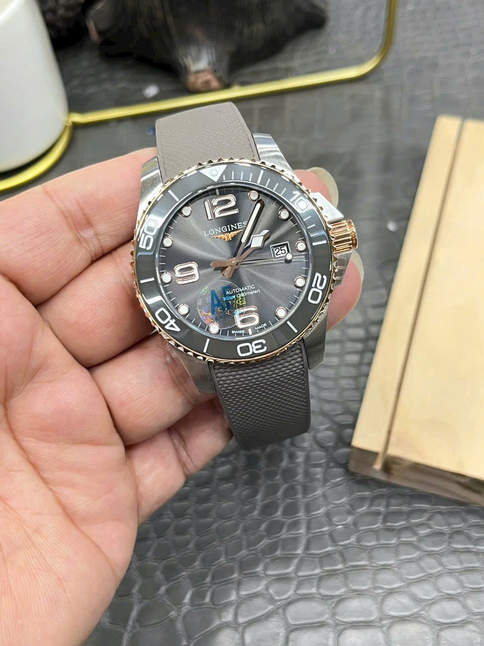 Longines HydroConquest Watch Gray Dial Rubber Strap 43mm