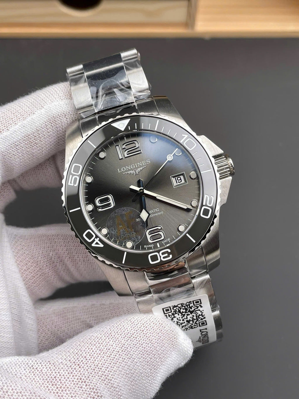 Longines Watch HydroConquest Gray Dial Automatic Swiss Movement 43mm