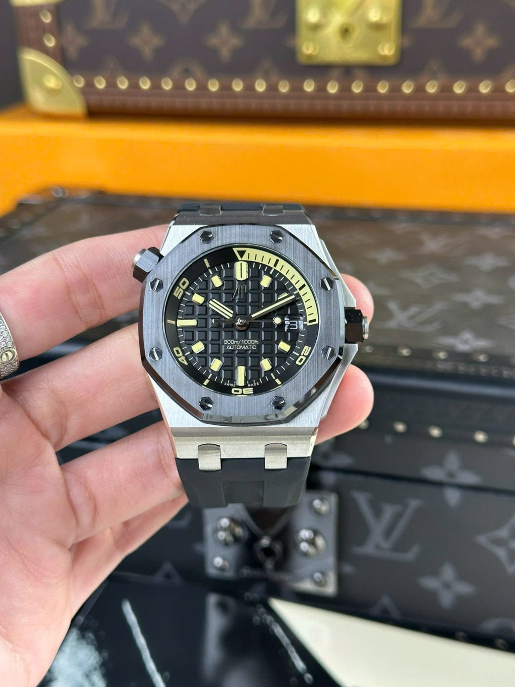 Audemars Piguet Watch Royal Oak Offshore 15720ST Black 42mm