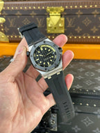 Audemars Piguet Watch Royal Oak Offshore 15720ST Black 42mm