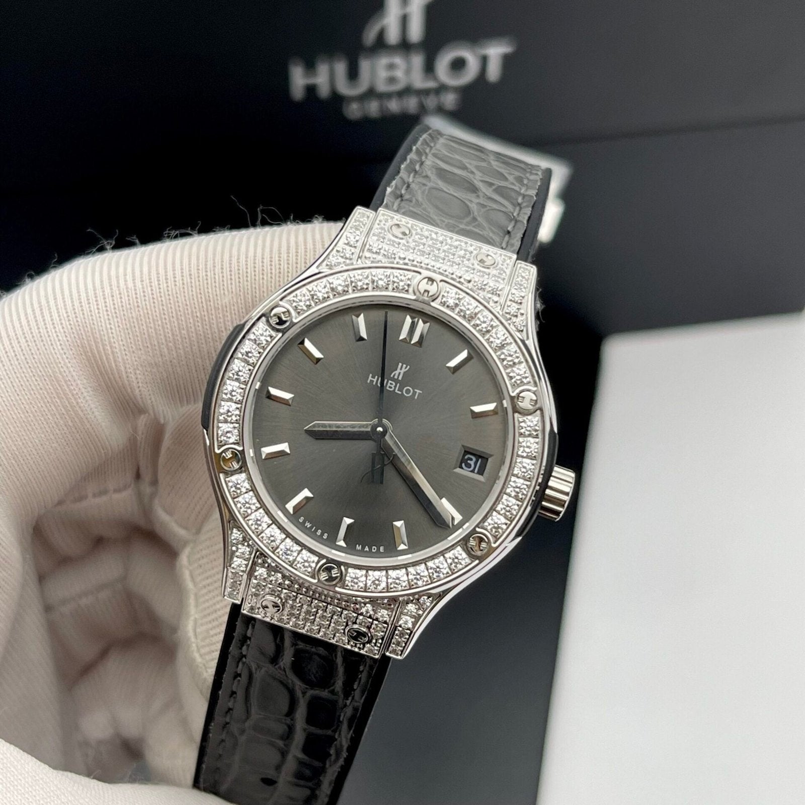 Hublot  Watch Classic Fusion Womens Gray Dial 33mm