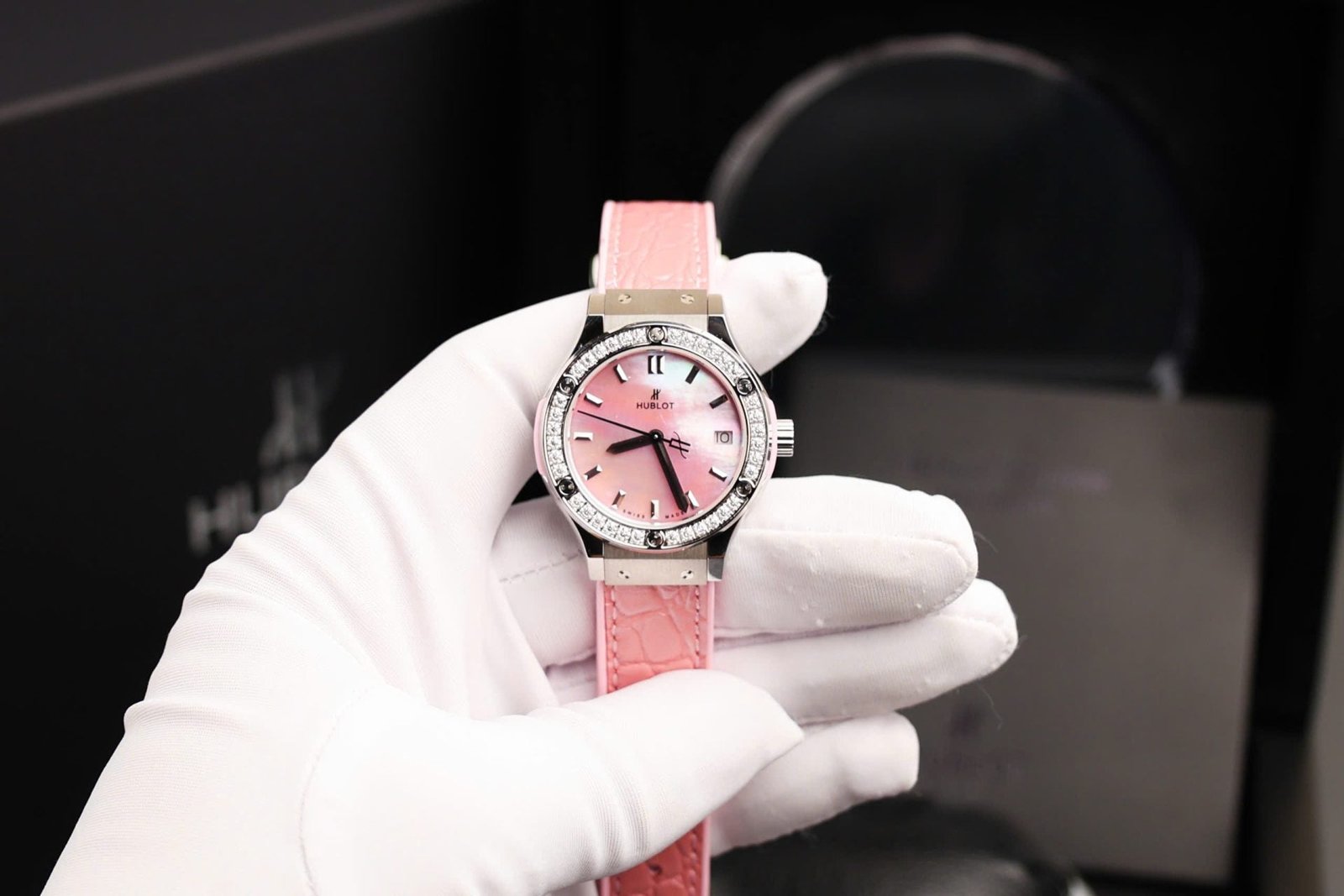 Hublot Classic Fusion Watch Dial Mother Of Pearl Pink + Moissanite Diamonds 33mm