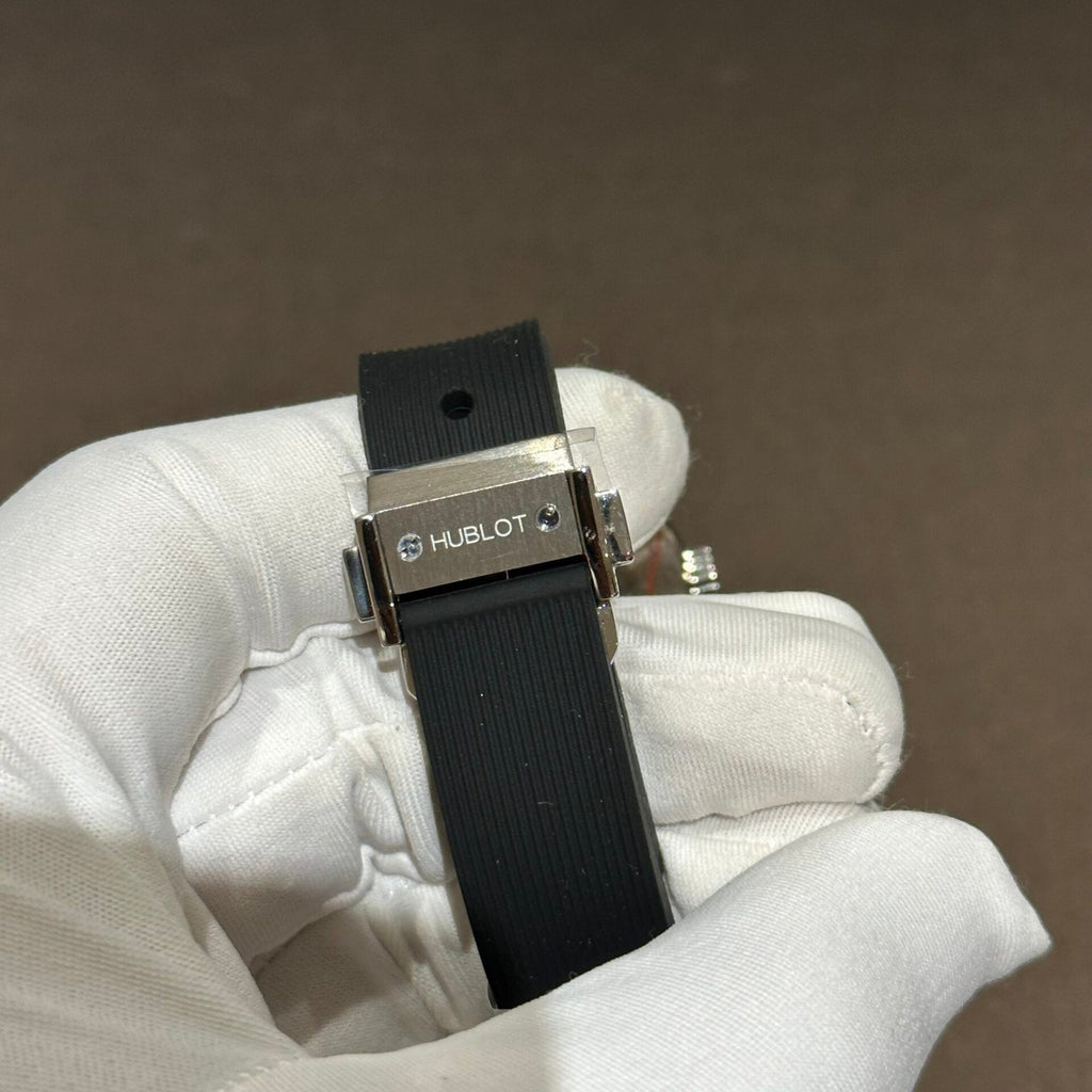 Hublot Watch With Moissanite Diamonds Rubber Strap 33mm