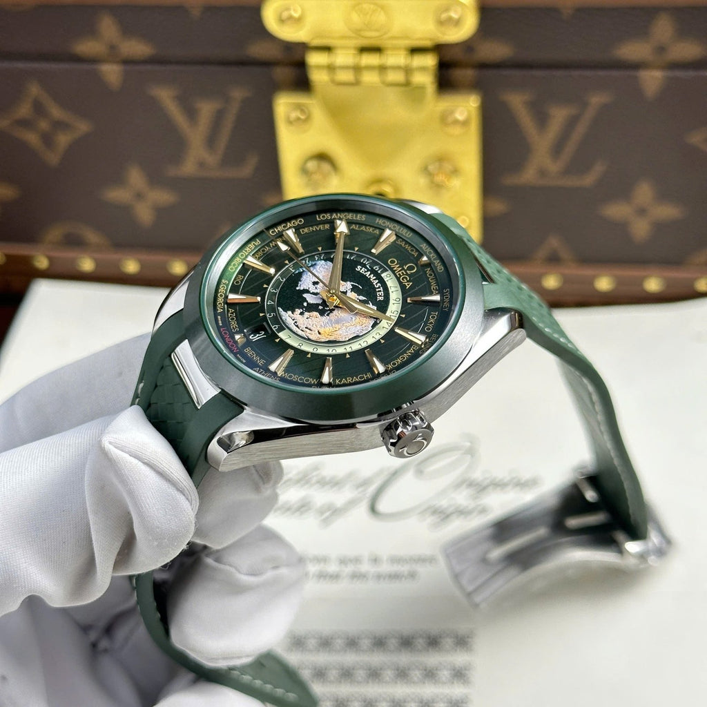 Omega Aqua Terra Worldtimer Watch Green Dial Rubber Strap 43mm