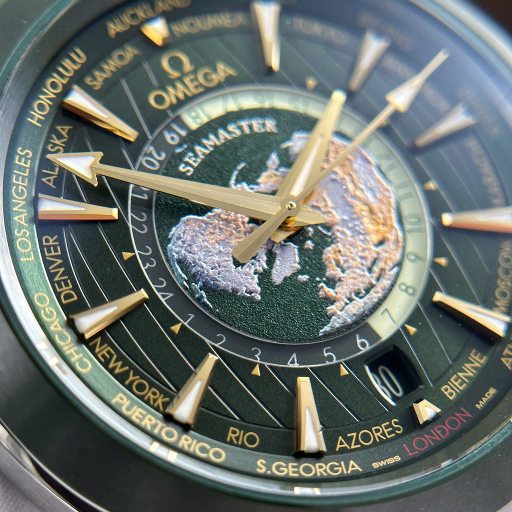 Omega Aqua Terra Worldtimer Watch Green Dial Rubber Strap 43mm