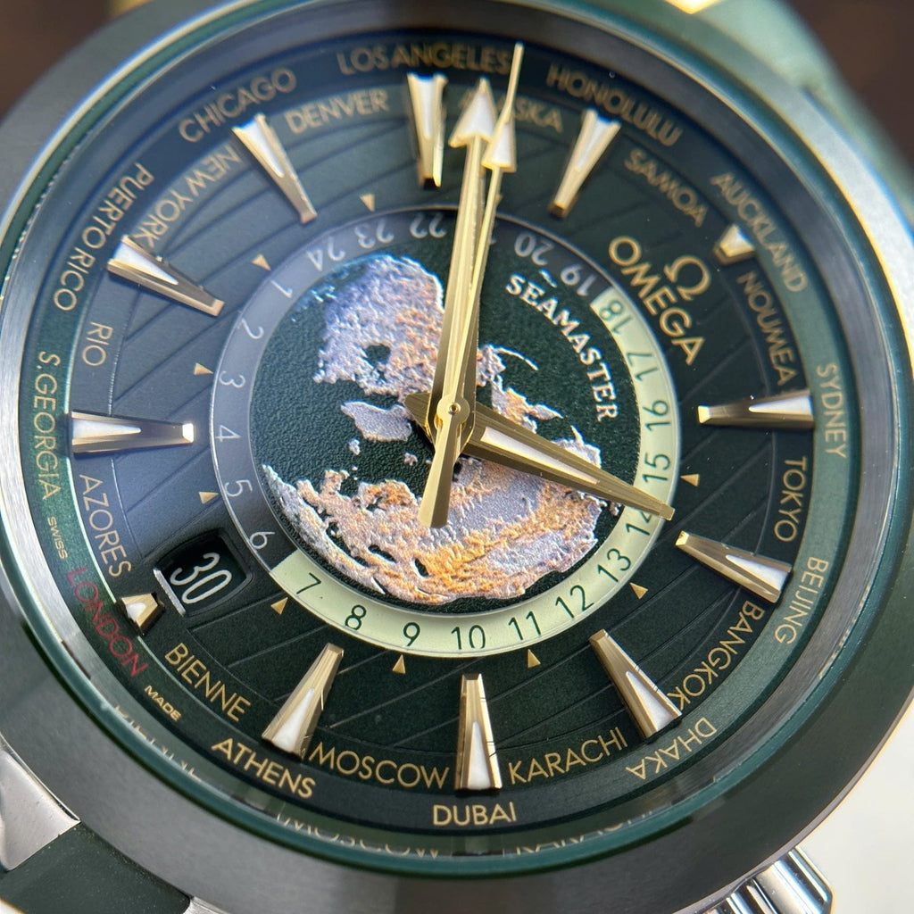 Omega Aqua Terra Worldtimer Watch Green Dial Rubber Strap 43mm