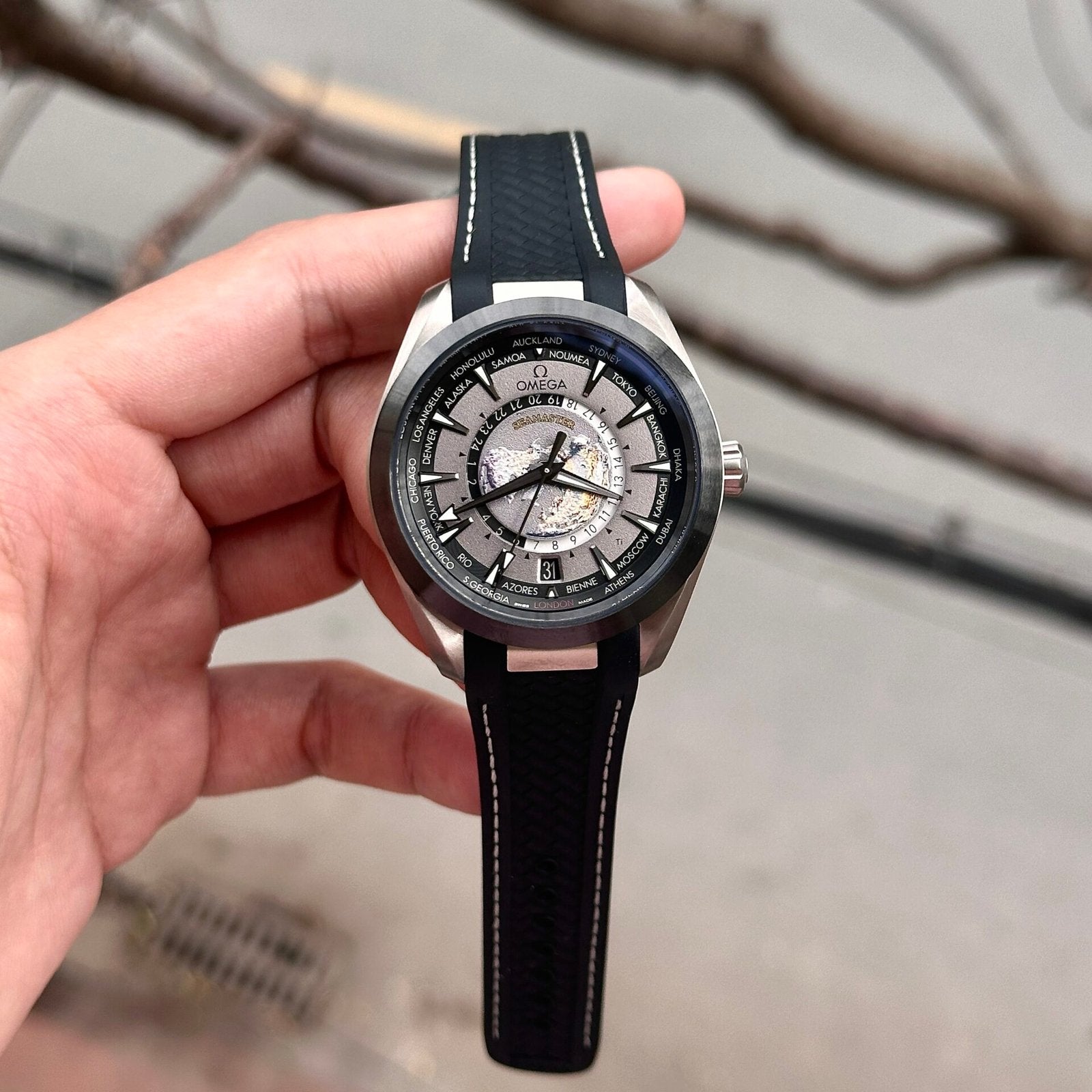 Omega Watch Aqua Terra Worldtimer Gray Dial Rubber Strap 43mm