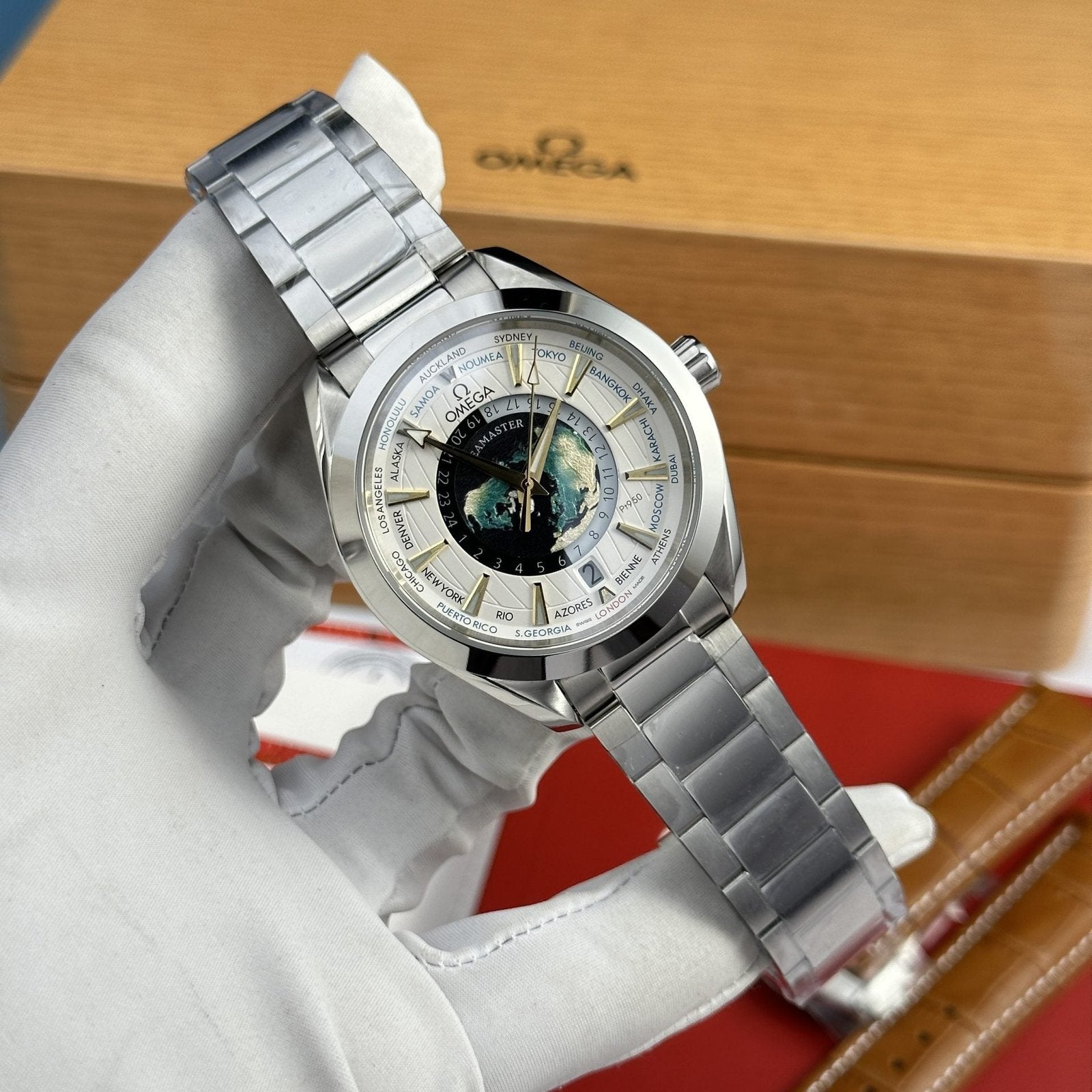 Omega Watch Aqua Terra Worldtimer Metal Wire 43mm