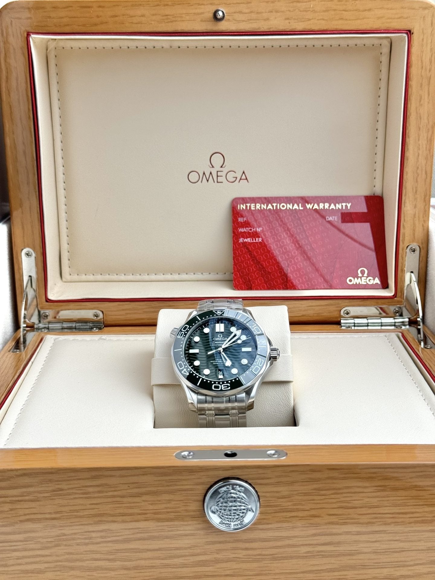 Omega Watch Seamaster Diver 300M Dial Green 42mm
