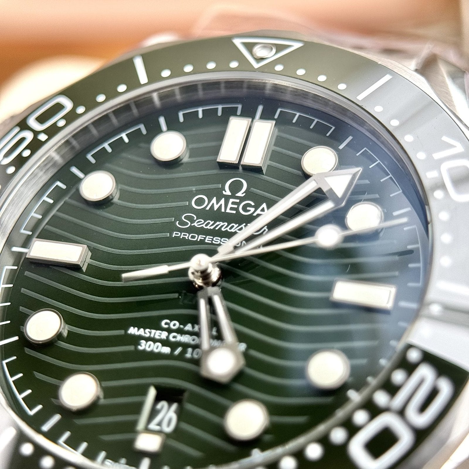 Omega Watch Seamaster Diver 300M Dial Green 42mm