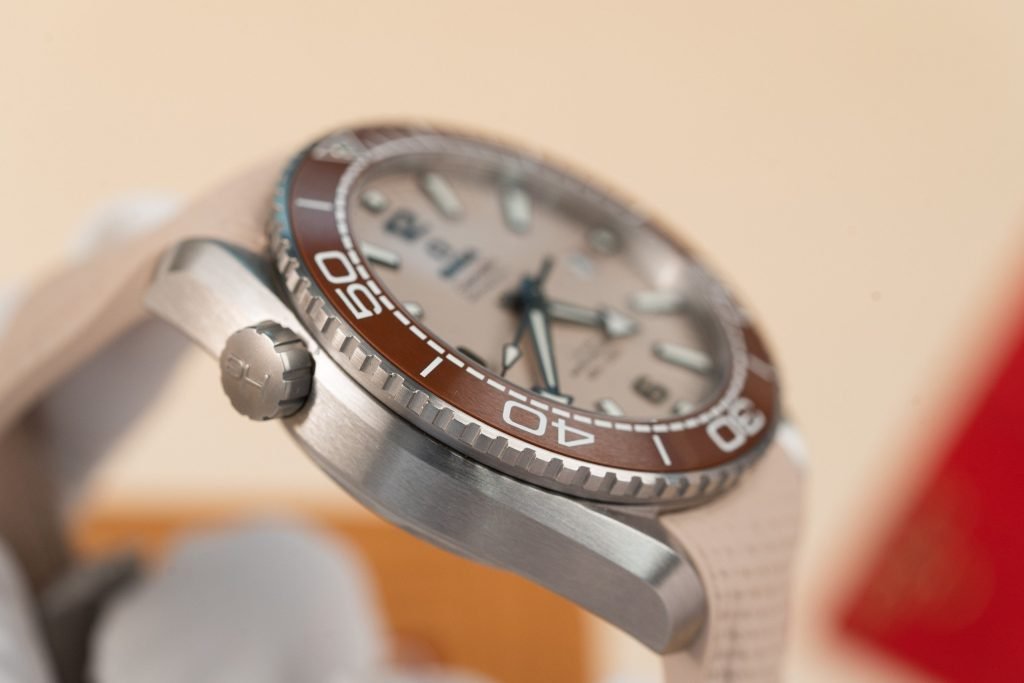 Omega Watch Planet Ocean 600M Dial Light Pink 43.5mm