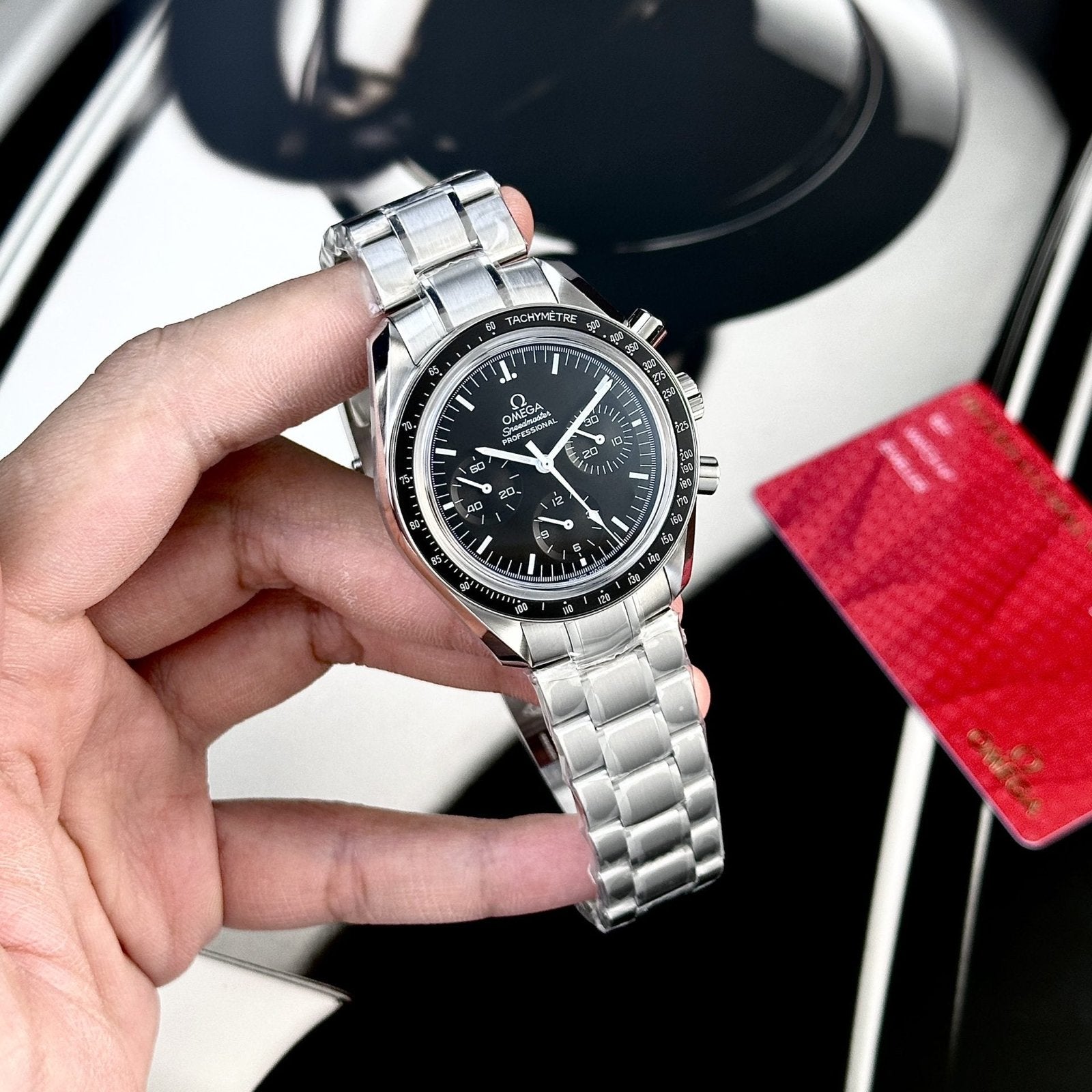 Omega Watch Speedmaster Moonwatch Black Dial Metal Wire 42mm