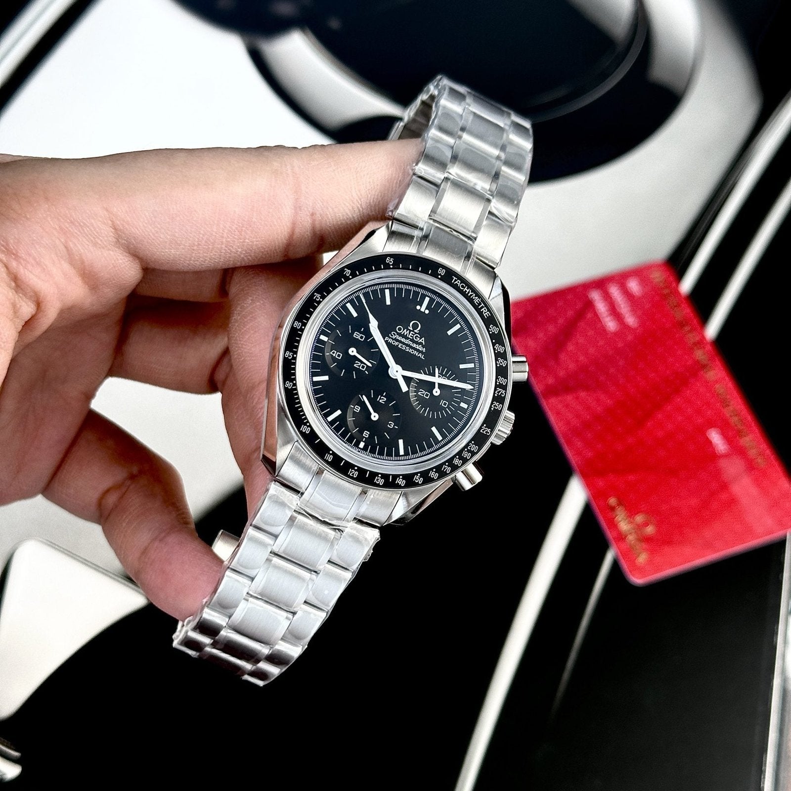 Omega Watch Speedmaster Moonwatch Black Dial Metal Wire 42mm