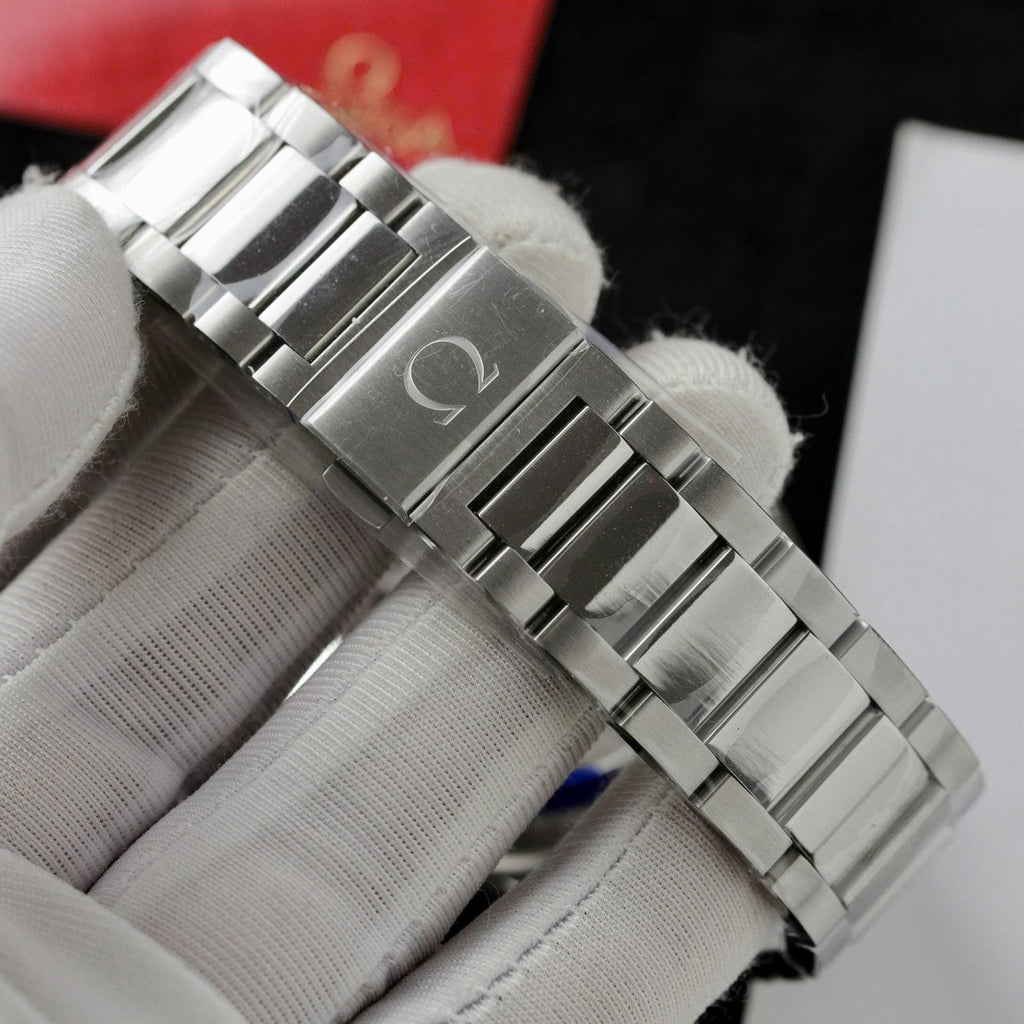 Omega Watch Seamaster Aqua Terra 150M Black Dial Metal Wire 41mm