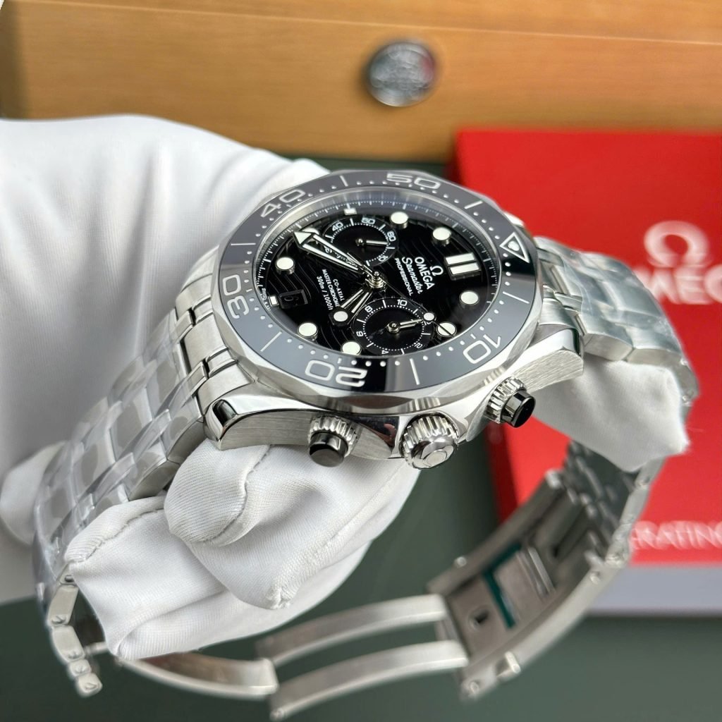 Omega Watch Seamaster Diver 300M Chronograph Dial Black 44mm