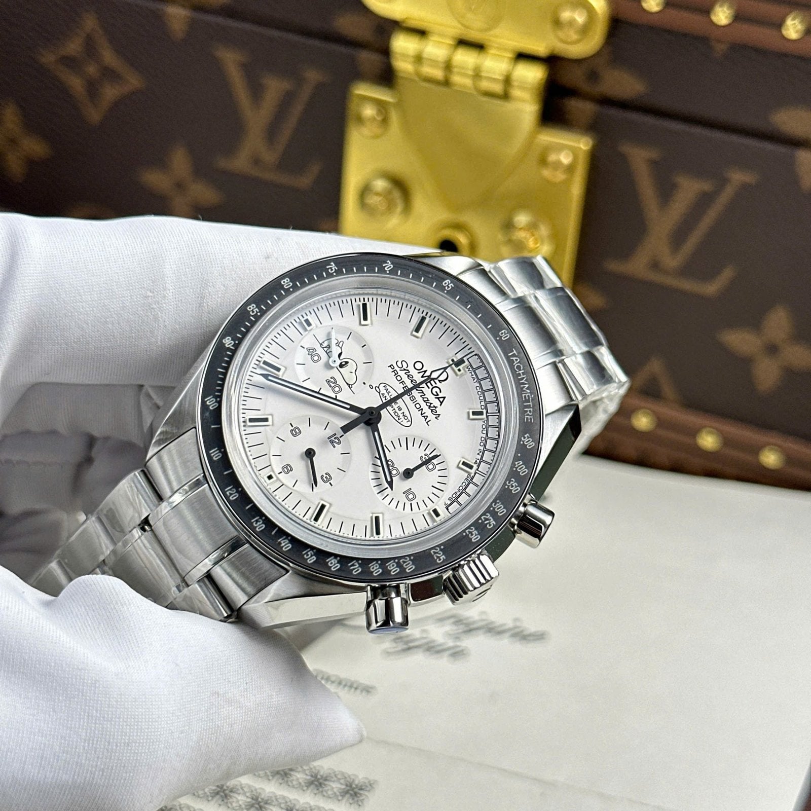 Omega Watch Speedmaster Apollo 13 Silver Snoopy Metal Wire 42mm