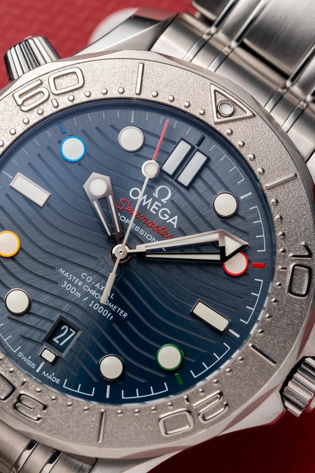 Omega Seamaster 007 Watch Blue Dial 41mm