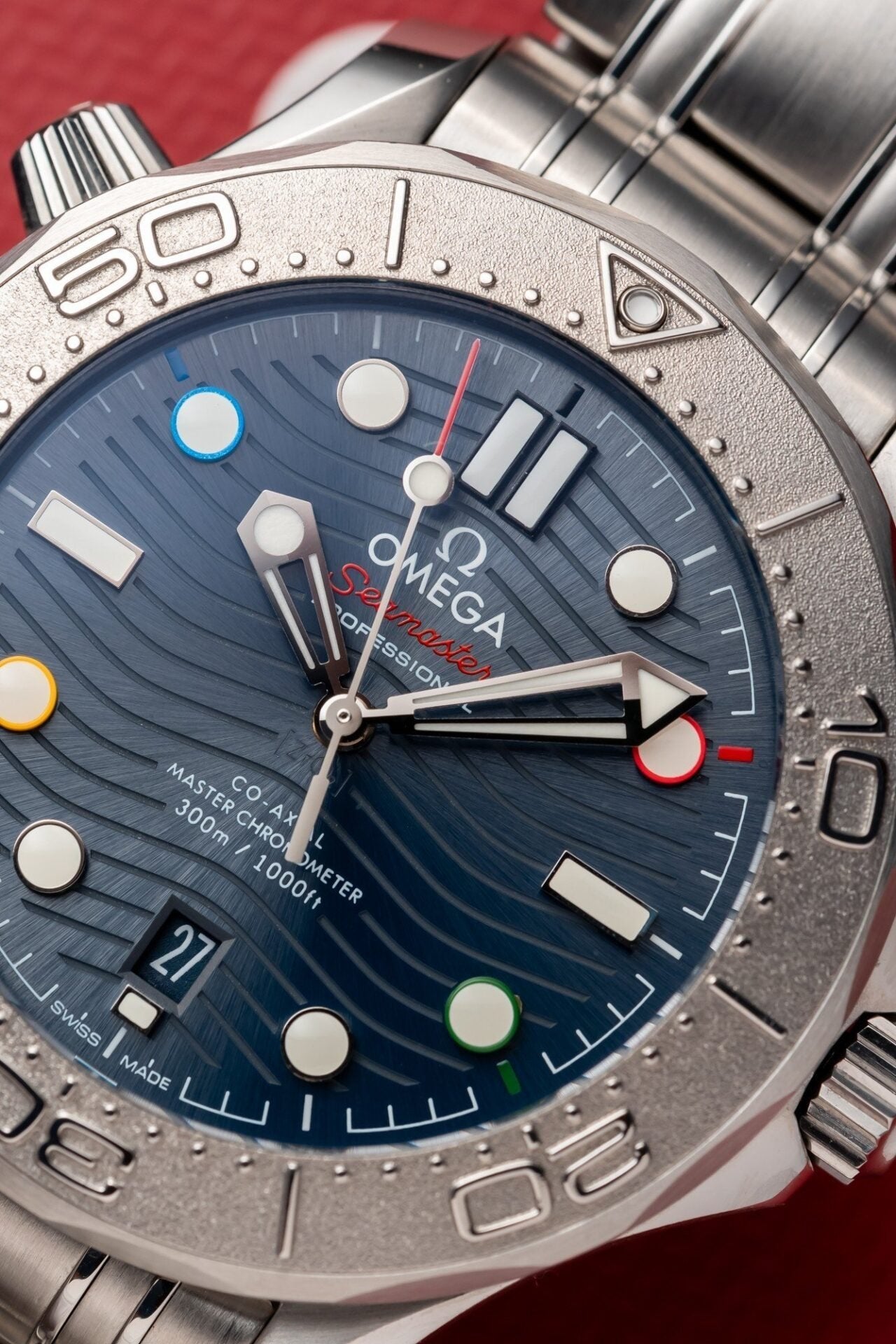 Omega Seamaster 007 Watch Blue Dial 41mm
