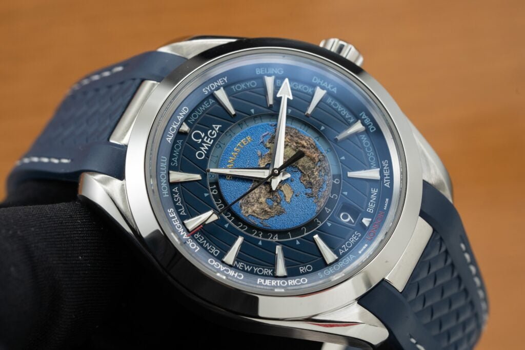 Omega Watch Seamaster Aqua Terra Blue Dial Rubber Strap 43mm