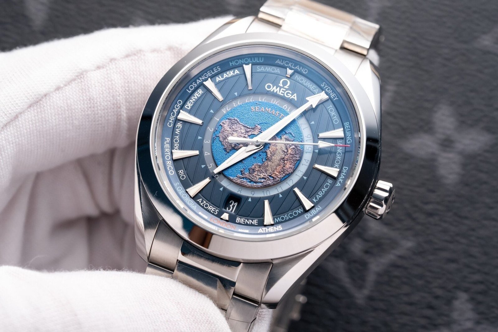 Omega Seamaster Aqua-Terra Blue Dial Watch 43mm