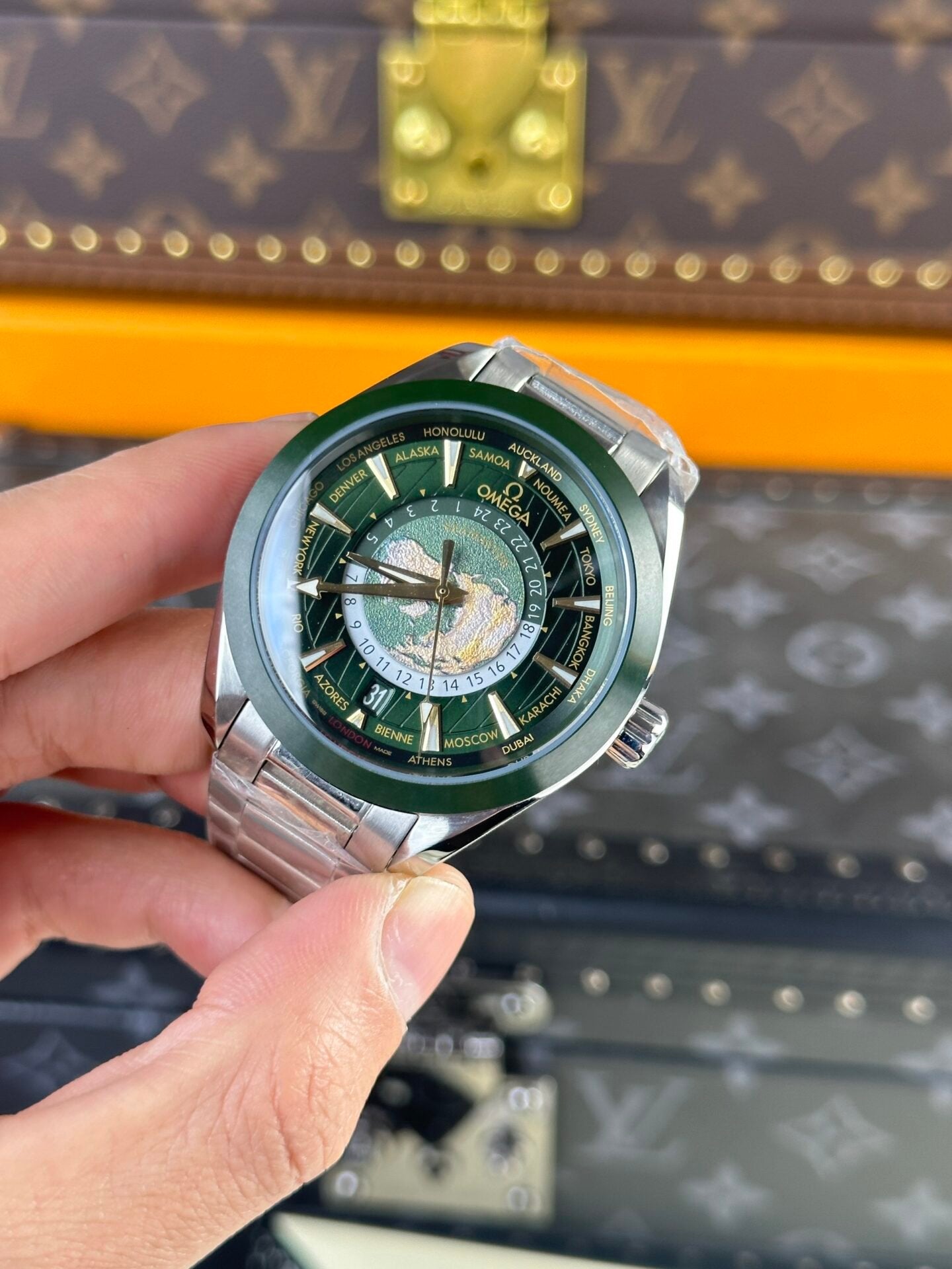 Omega Watch Seamaster Aqua Terra Dial Green 43mm