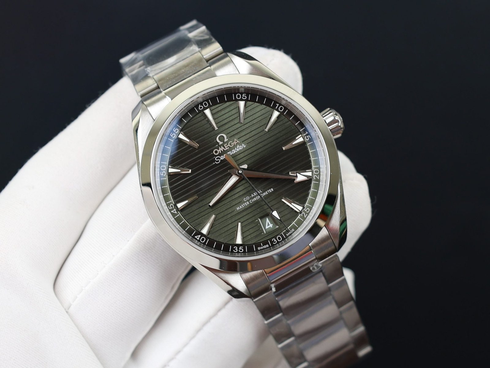 Omega Watch Seamaster Aqua Terra Green Dial Metal Wire 41mm