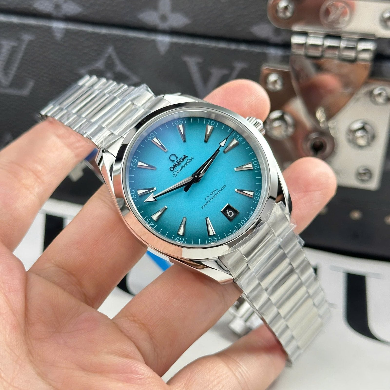 Omega Seamaster Co-Axial Watch Blue Dial Automatic 41mm