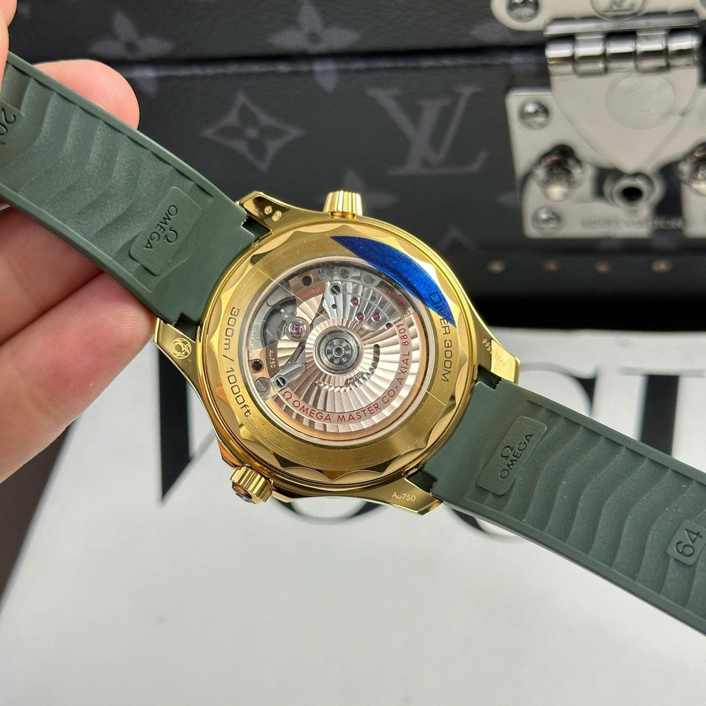 Omega Seamaster Diver 300M Watch Dial Green 42mm