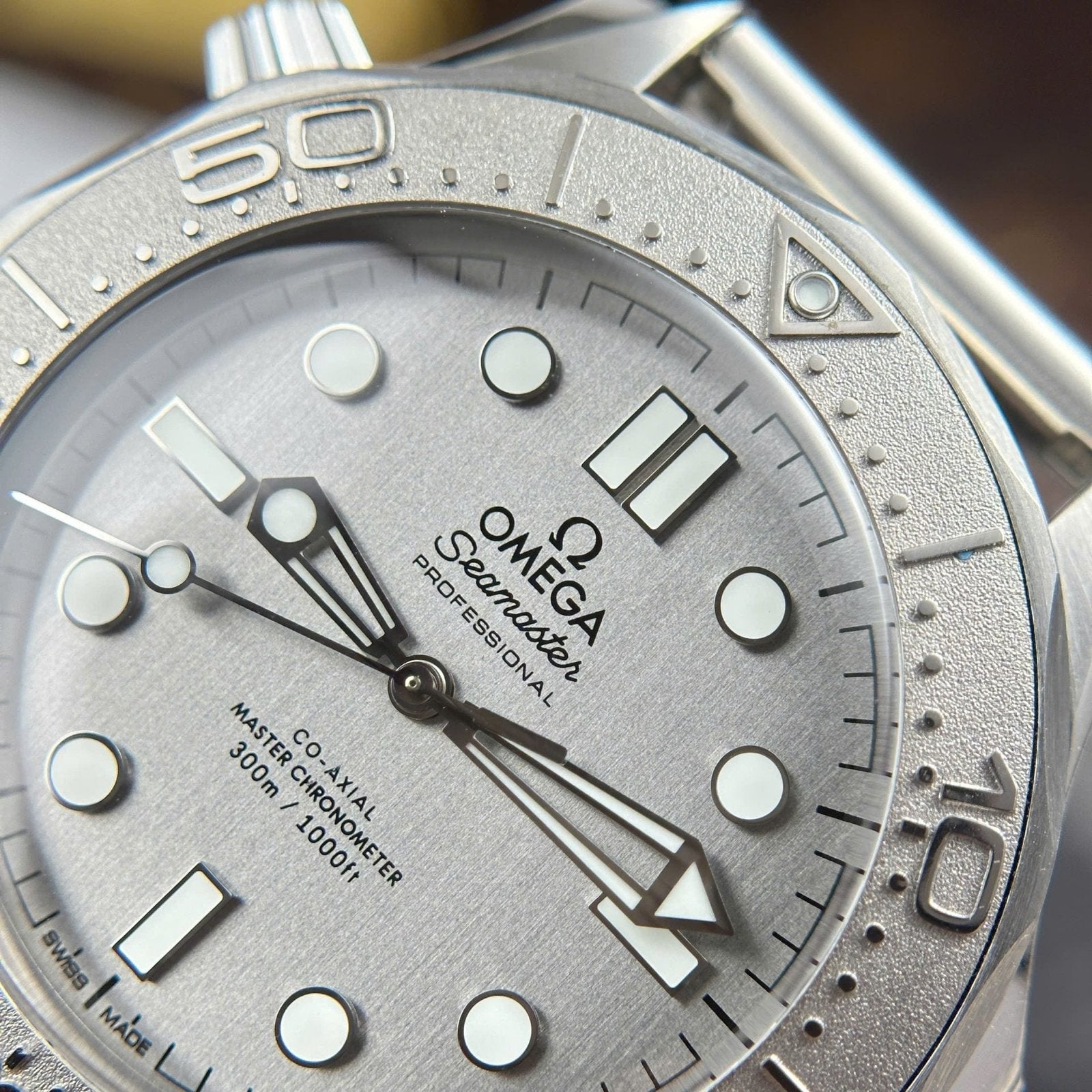 Omega Seamaster Diver 300m Watch Gray Dial 42mm