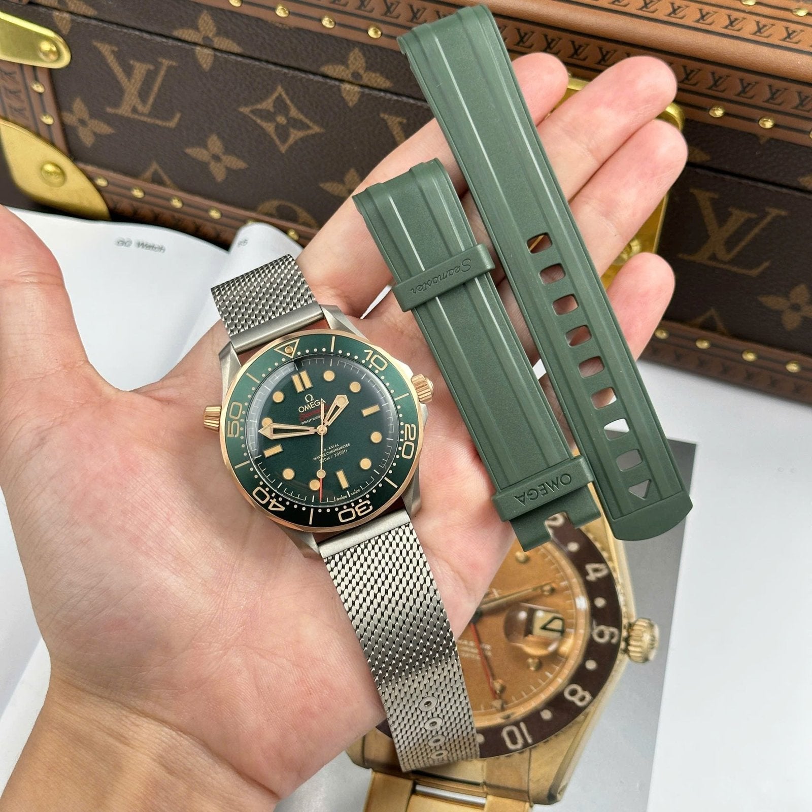 Omega Seamaster Driver 300 Watch Green Dial 42mm