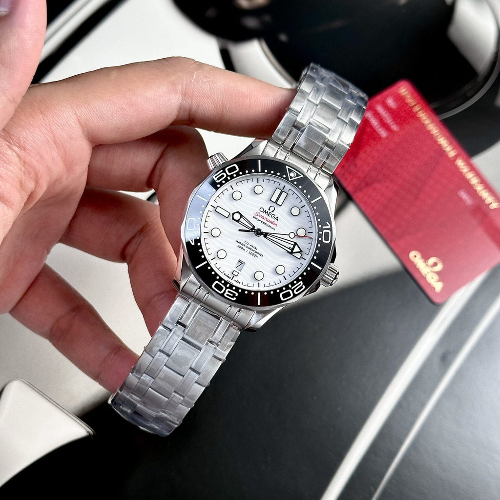Omega Watch Seamaster Diver 300M White Dial 42mm