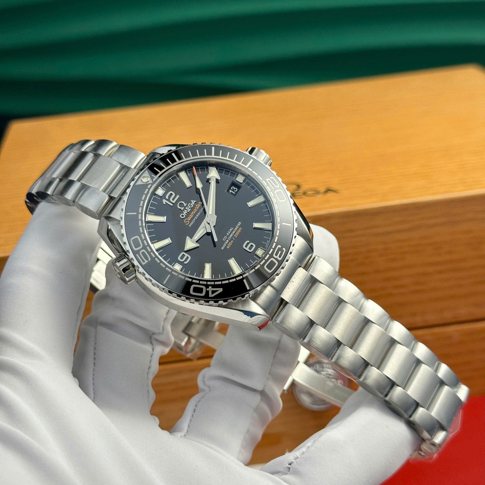 Omega Seamaster Planet Ocean 600M Watch Metal Wire 43.5mm