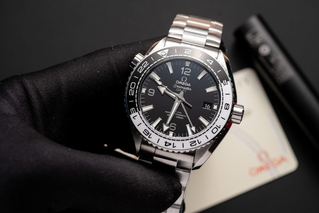 Omega Watch Seamaster Planet Ocean 600m Black Dial 43.5mm