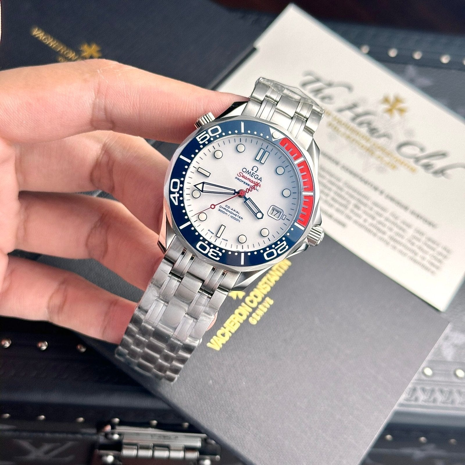 Omega Seamaster Profesional 007 Watch 41mm