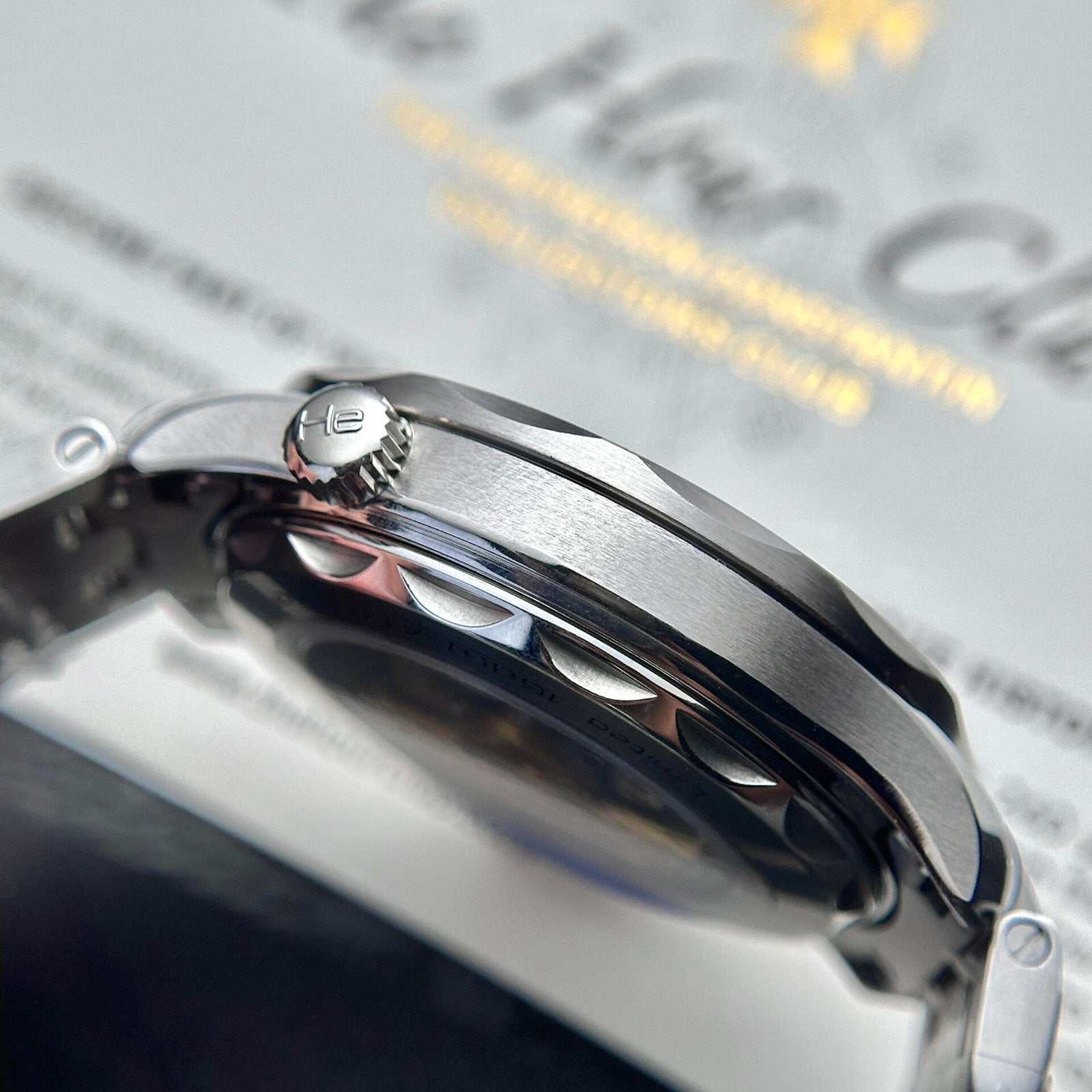 Omega Seamaster Profesional 007 Watch 41mm